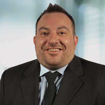 Daniel Stelzer